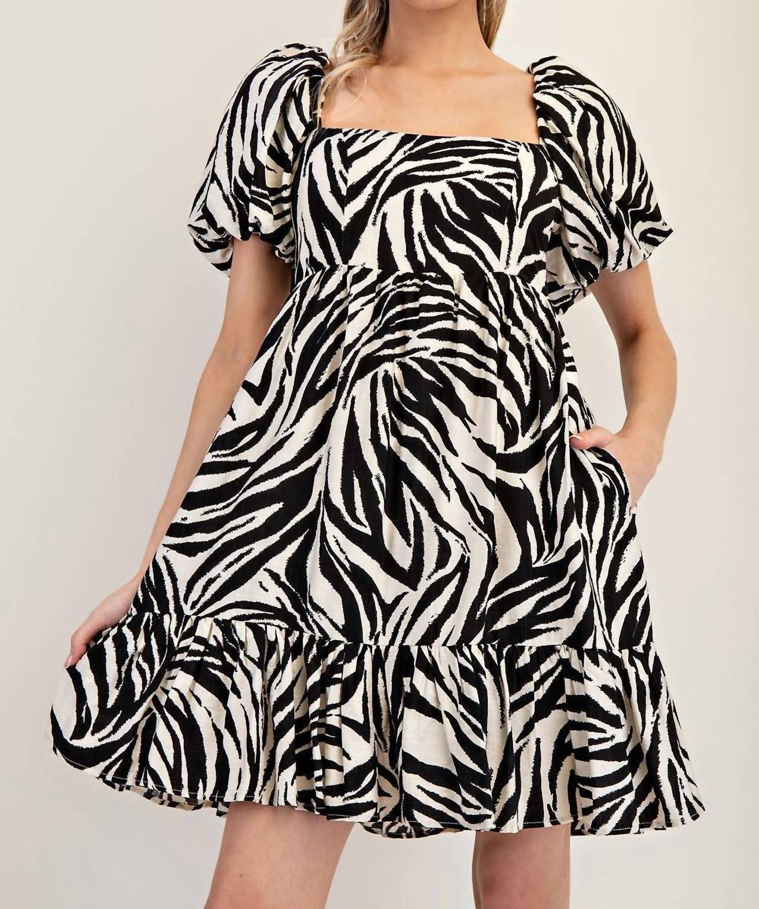 Ee:Some - Zebra Printed Puff Sleeve Dress