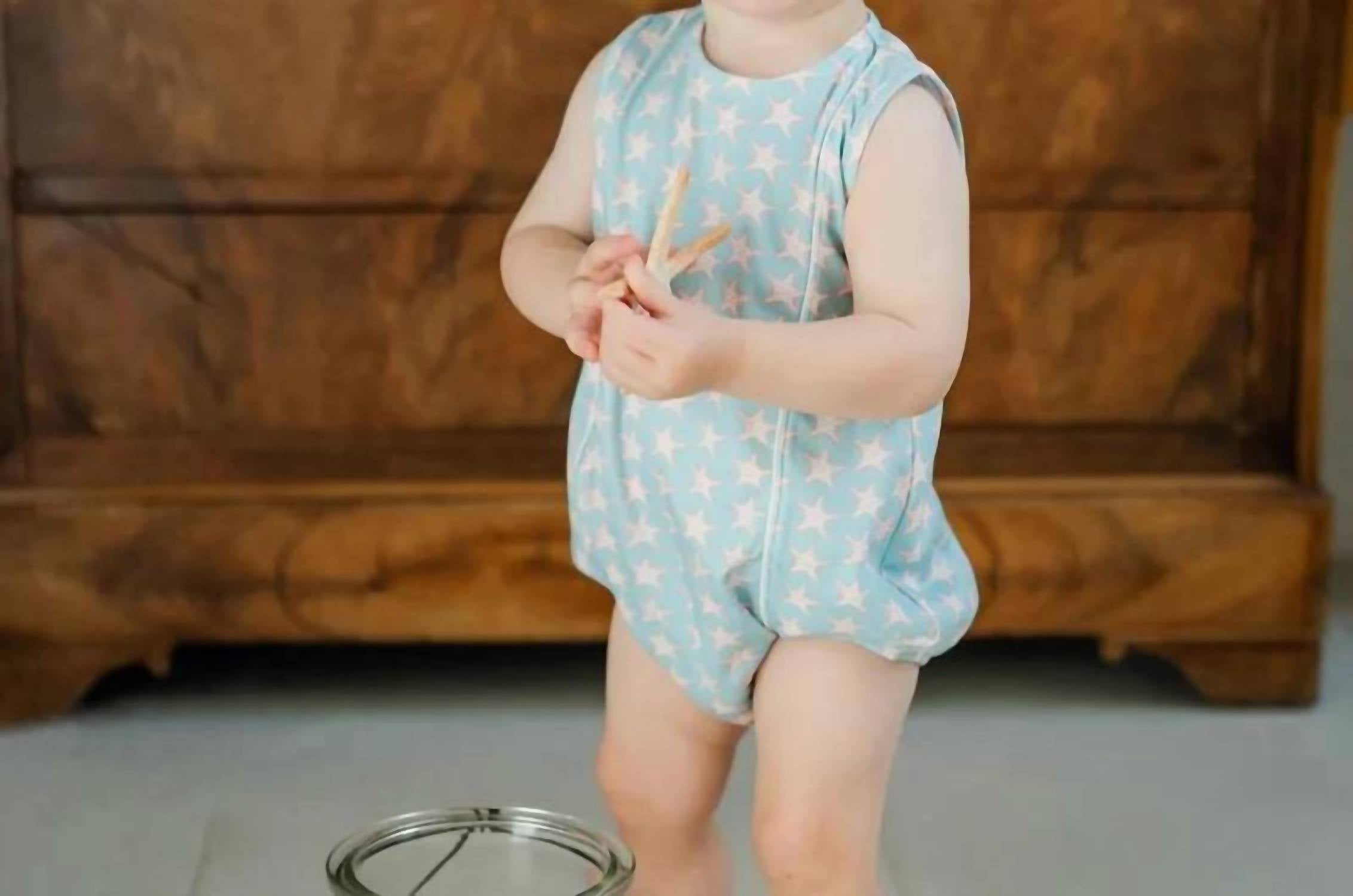 Lila + Hayes - Boy's Reid Seaside Starfish Bubble