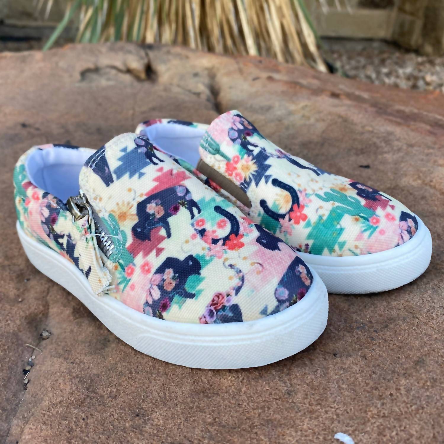 Shea Baby Girls' Wild Buffalo Sneaker in multi - kids' sneaker