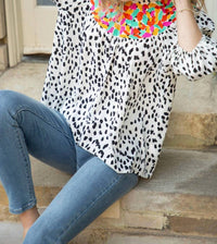 Voy - Just Perfect Half Sleeve Dotted Top