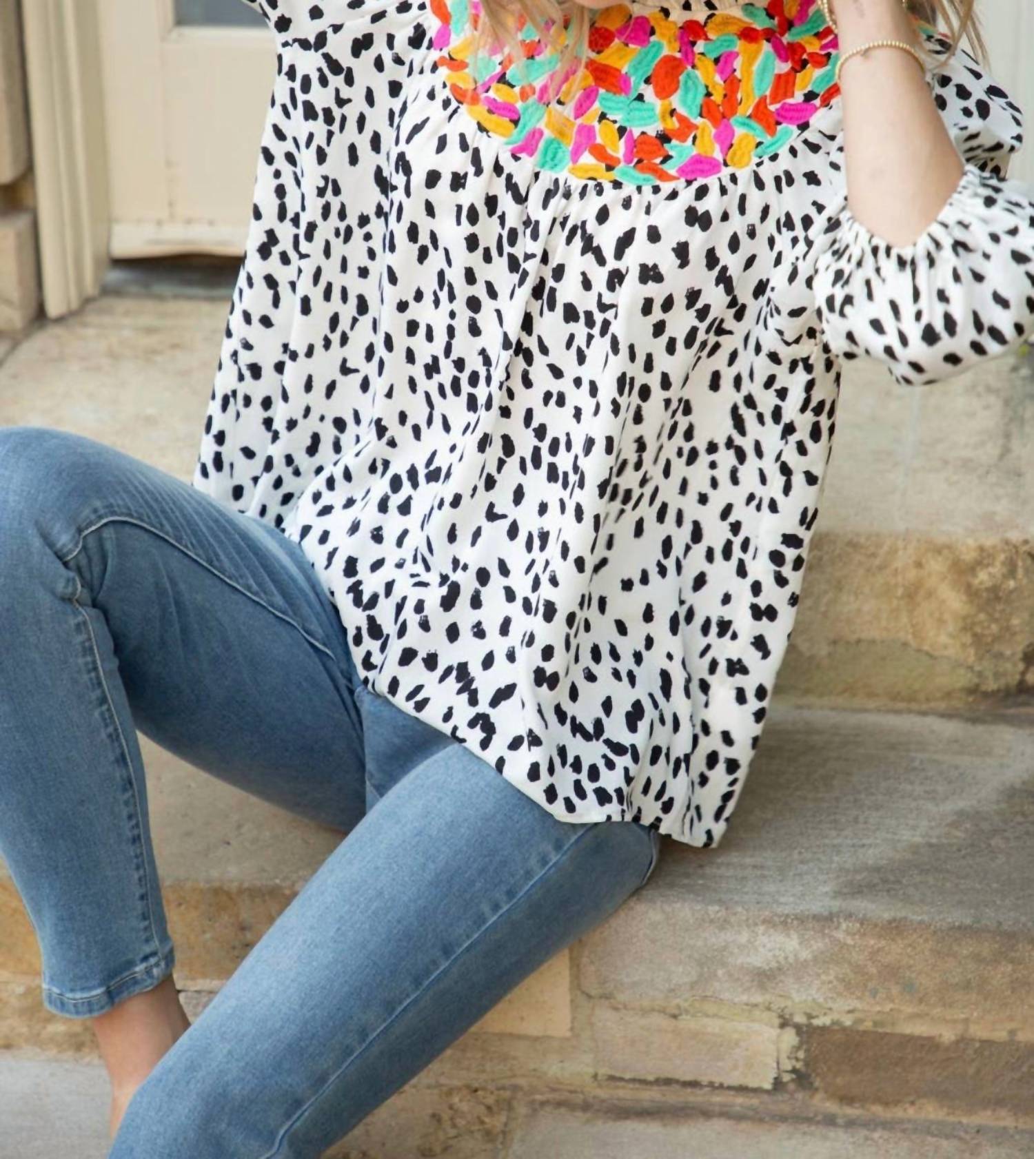 Voy - Just Perfect Half Sleeve Dotted Top