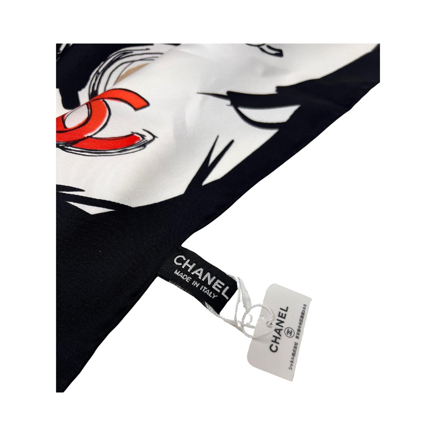 Chanel - Pre-loved Silk Clover Scarf