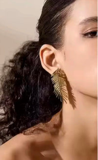 Katie Rae Collection - Women's Falling For You Earrings