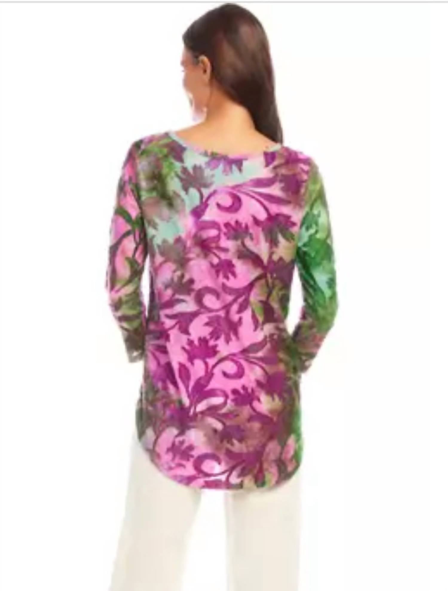 Karen Kane In The Garden Shirttail Top in the garden shirttail top in tiedye - women's blouse - detail view