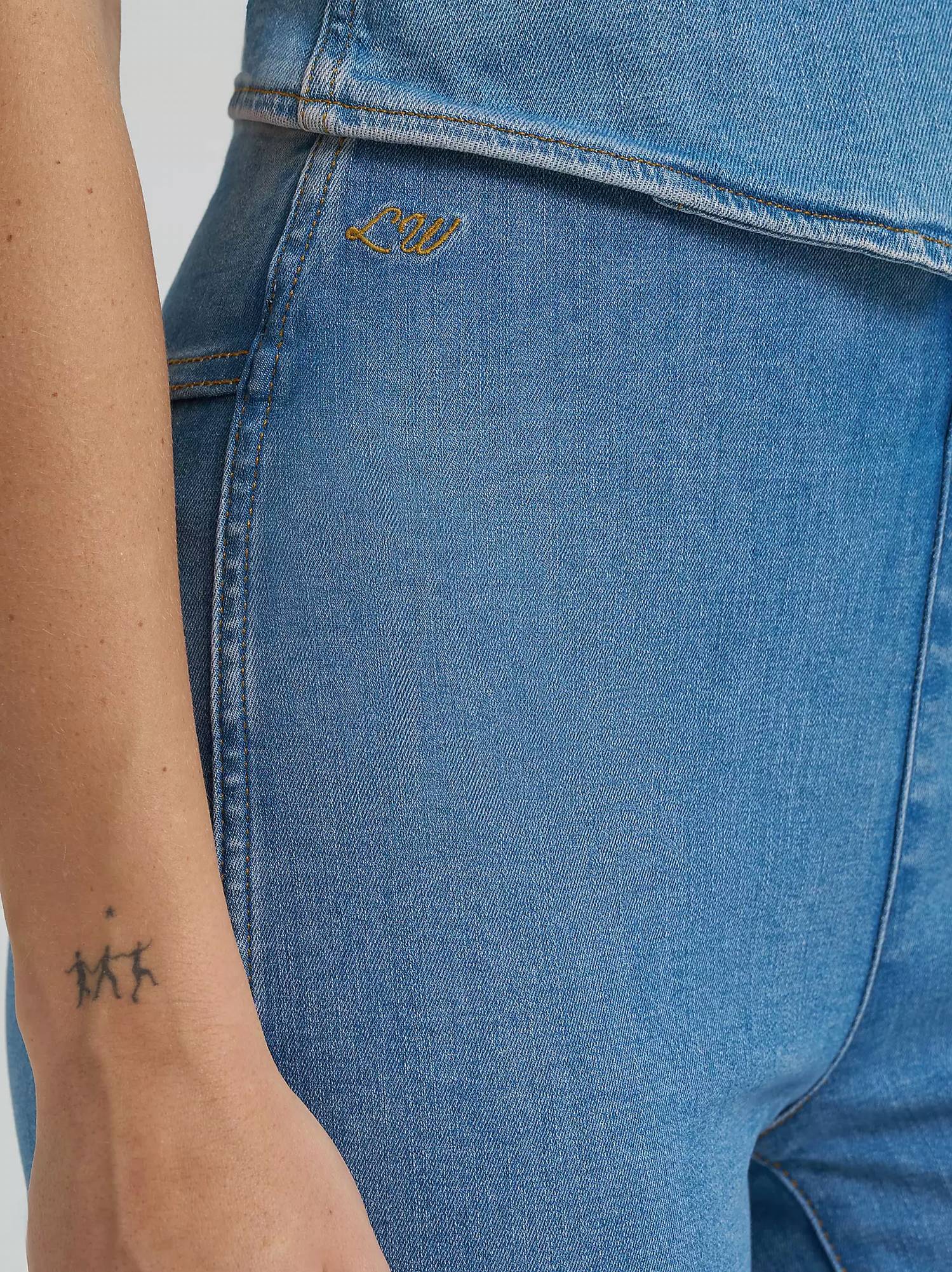 Wrangler - Pull On Flare Jeans