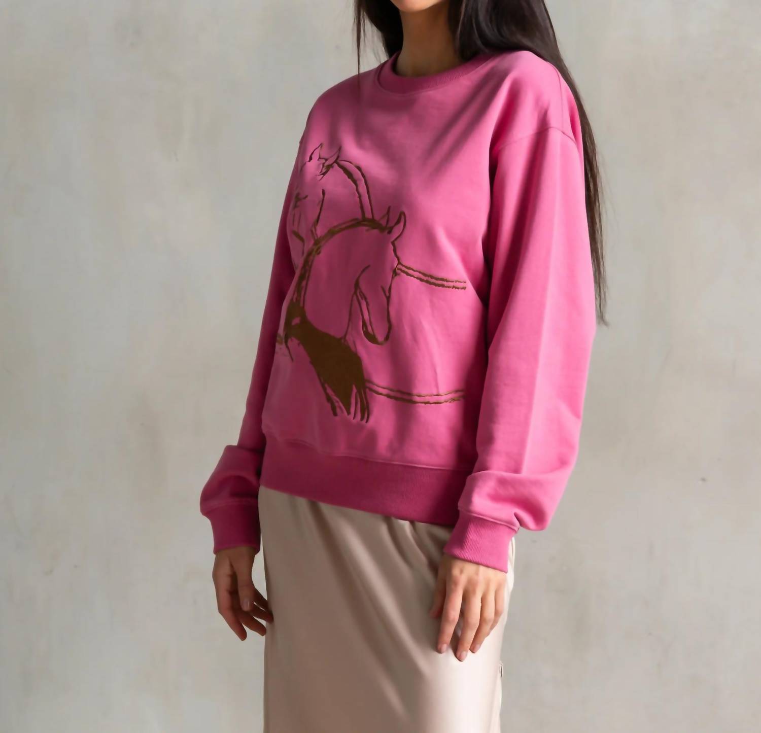 Care Tucker - 90’s Baggy Embroidered Sweatshirt