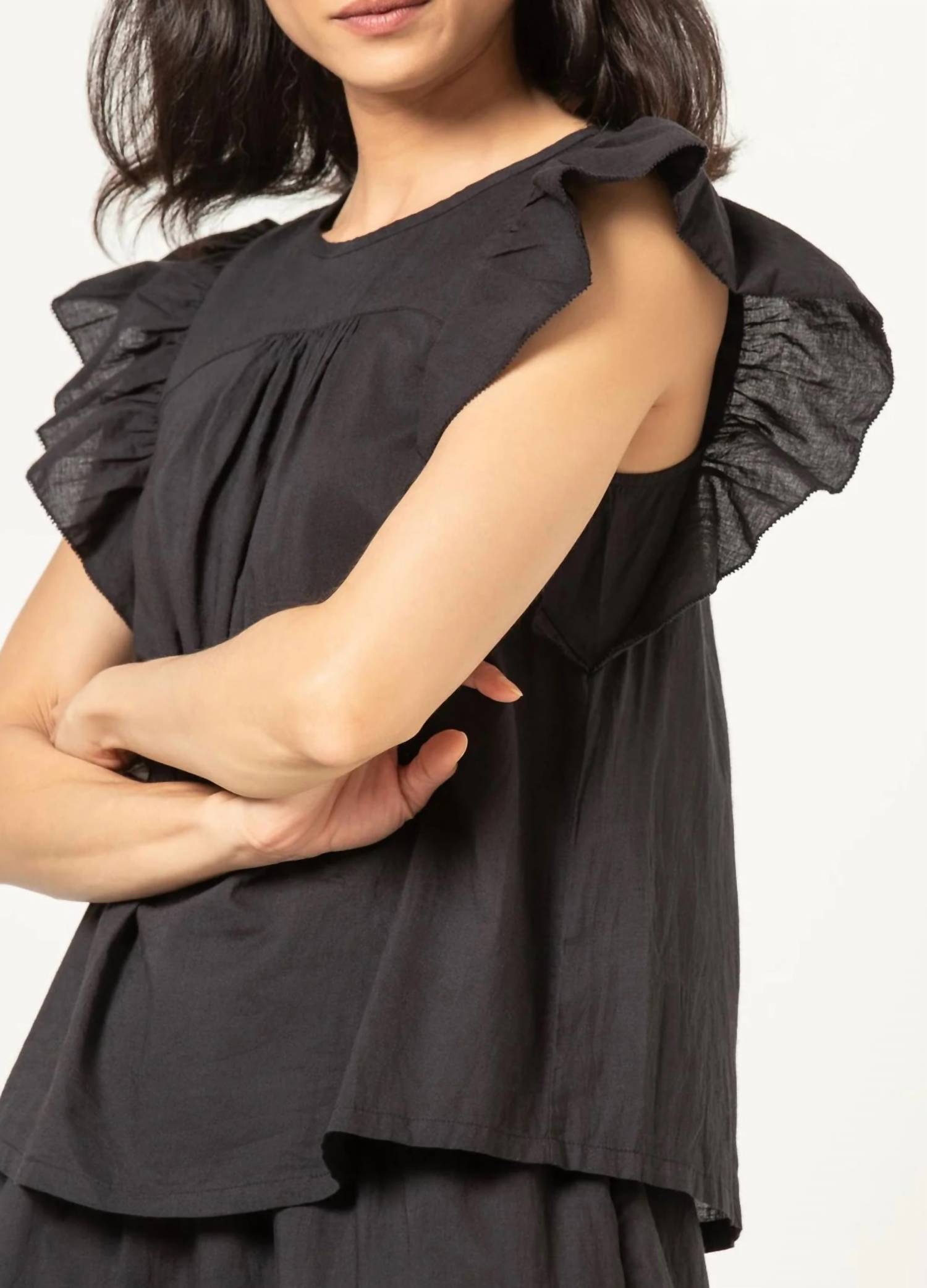 Lilla P - FLUTTER SLEEVE SEAMED TOP