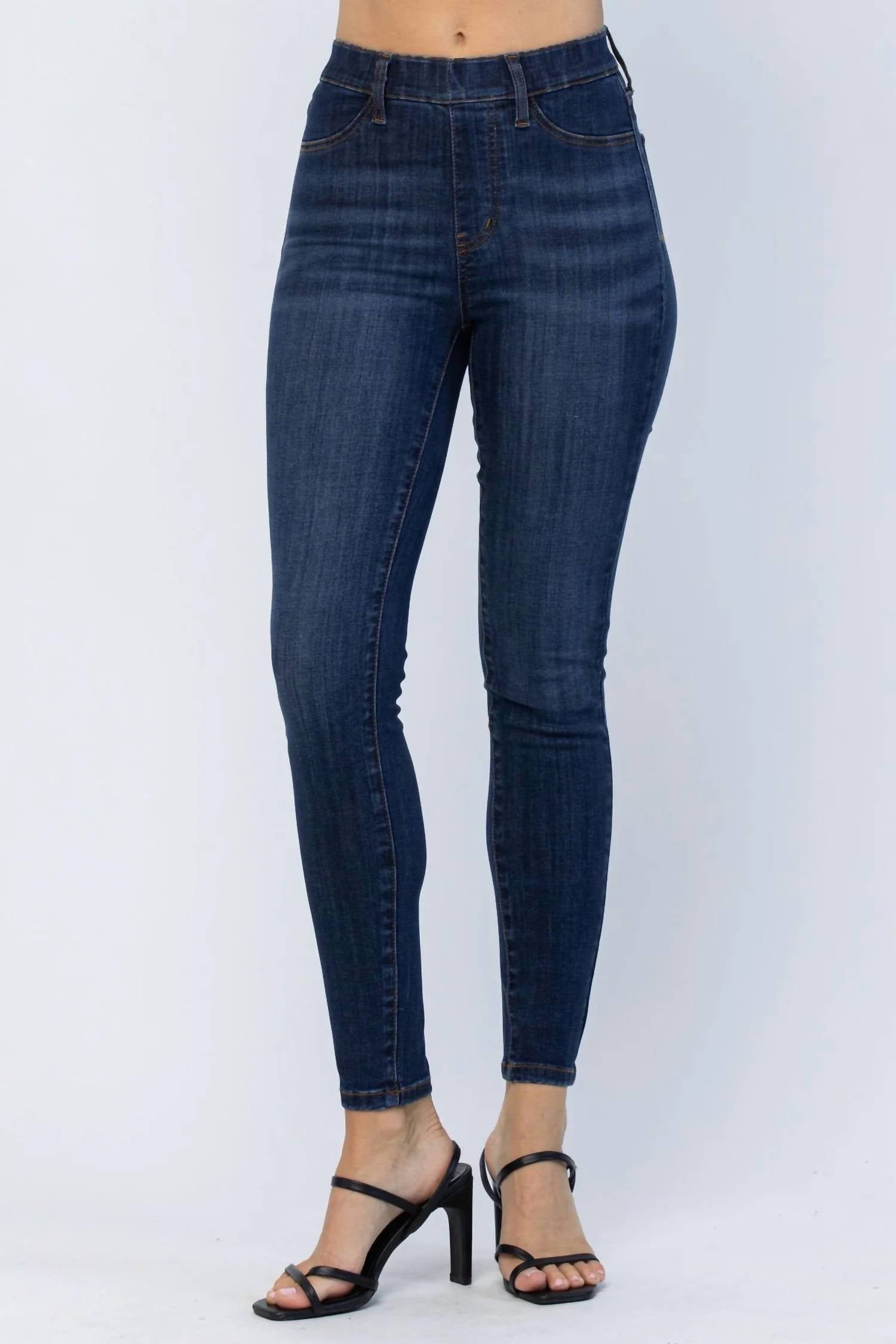Judy Blue - High Rise Patch Pocket Pull-on Skinny Jeans