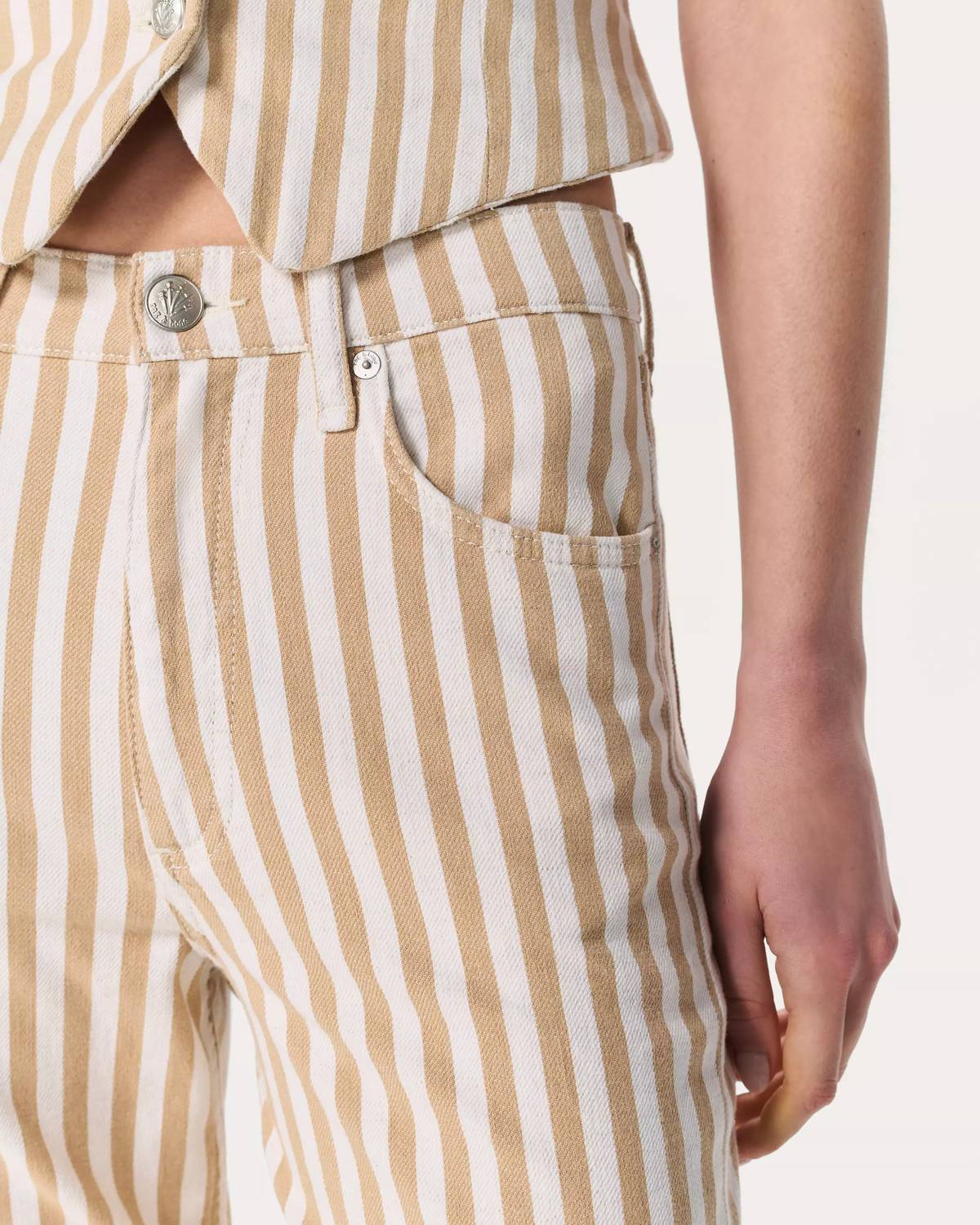 Rag & Bone - Shea Relaxed Straight Leg Jeans
