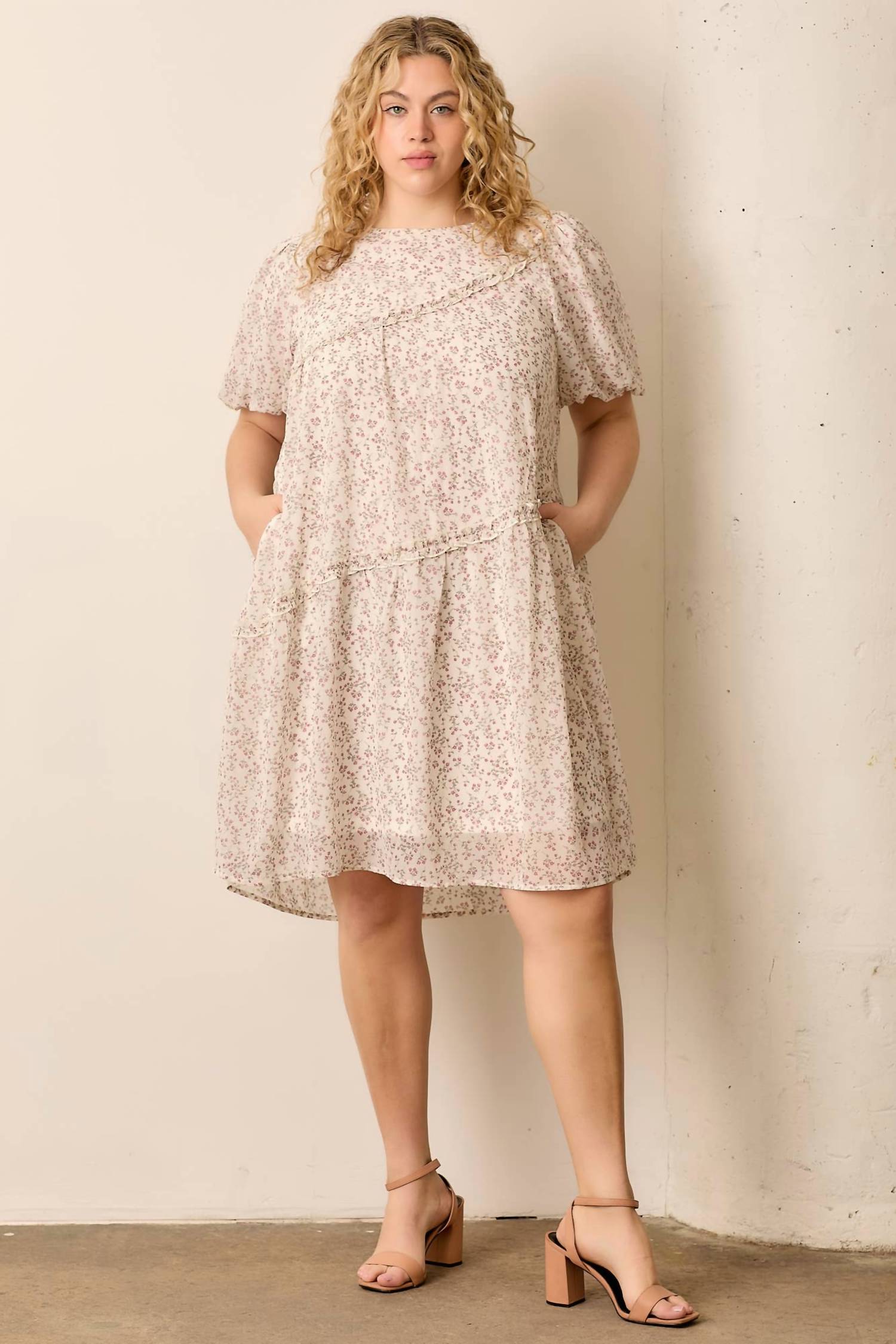 Polagram - Bubble Sleeve Mini Dress - Plus