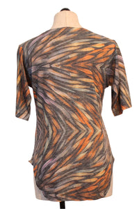 Nally & Millie - Women's Printed Arrow V Neck Top