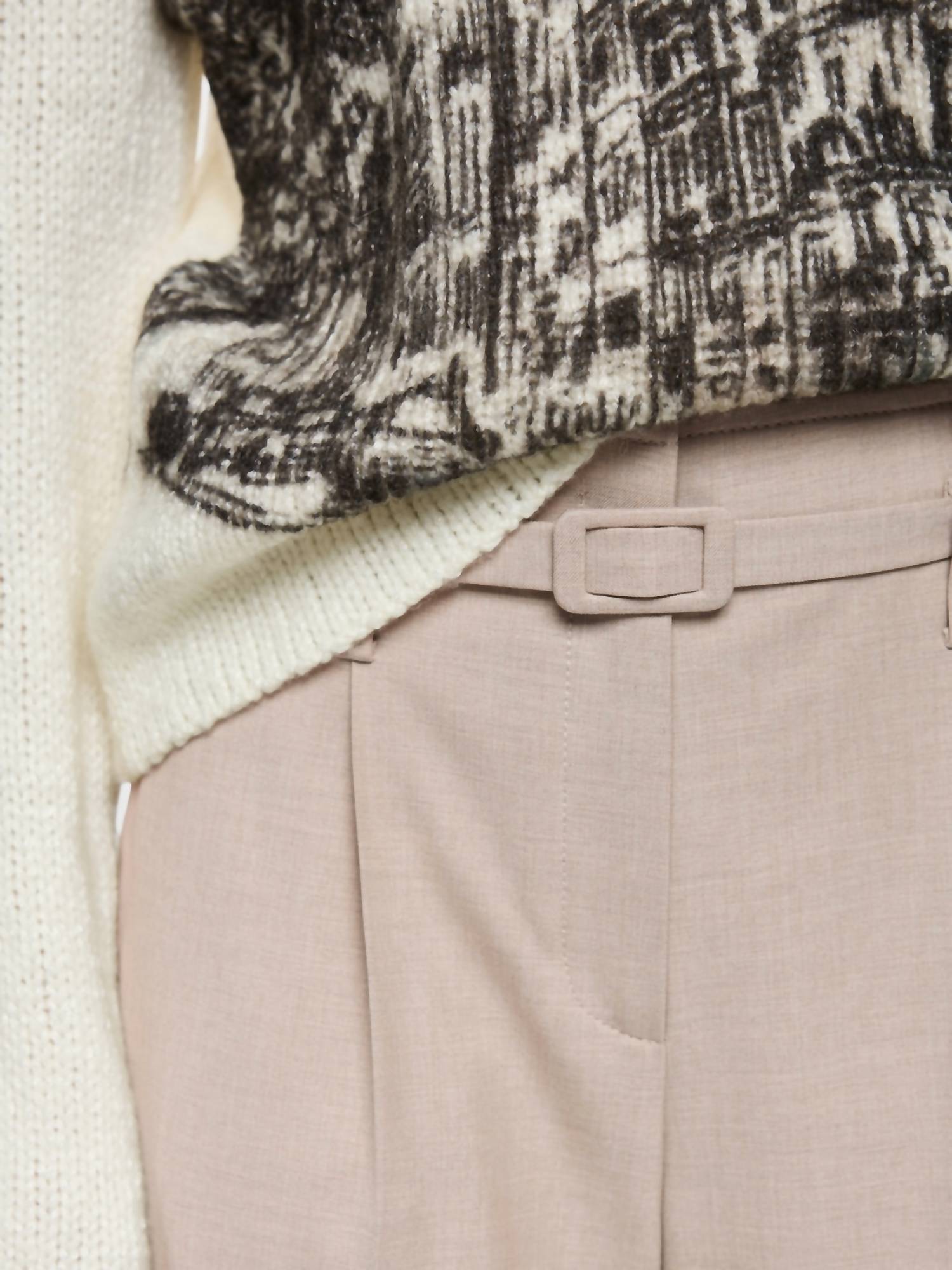 Marc Cain - FAQUS Trouser with high waist and belt City Tour theme