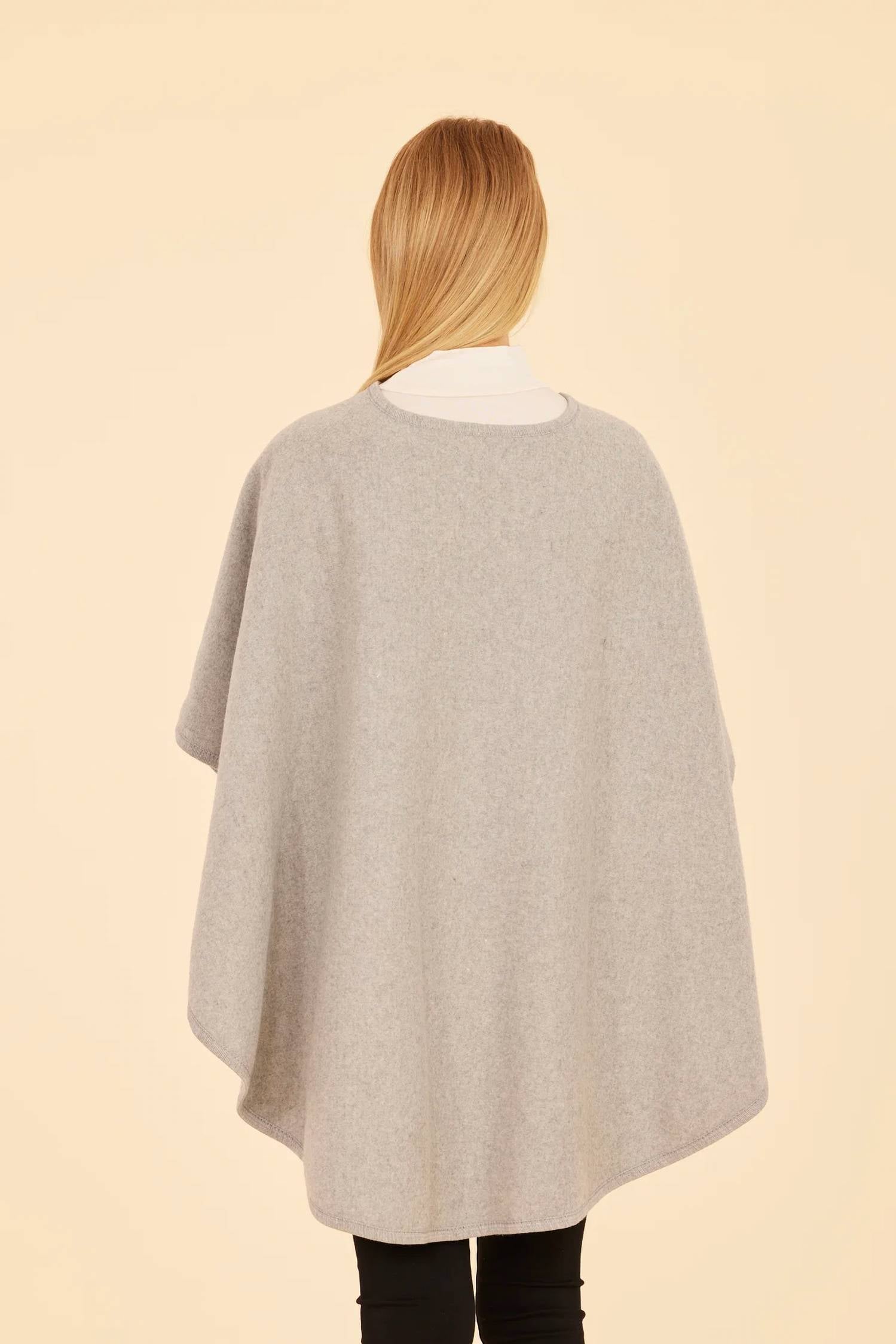 Dolce Cabo - Knit Shawl Wrap