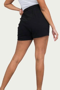 SEAMED SCUBA STRETCH-CREPE SHORTS
