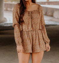 Le Lis - Read My Mind Floral Romper