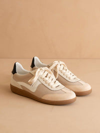 Oasis Society - Women's Kyla Classic Low Top Sneakers