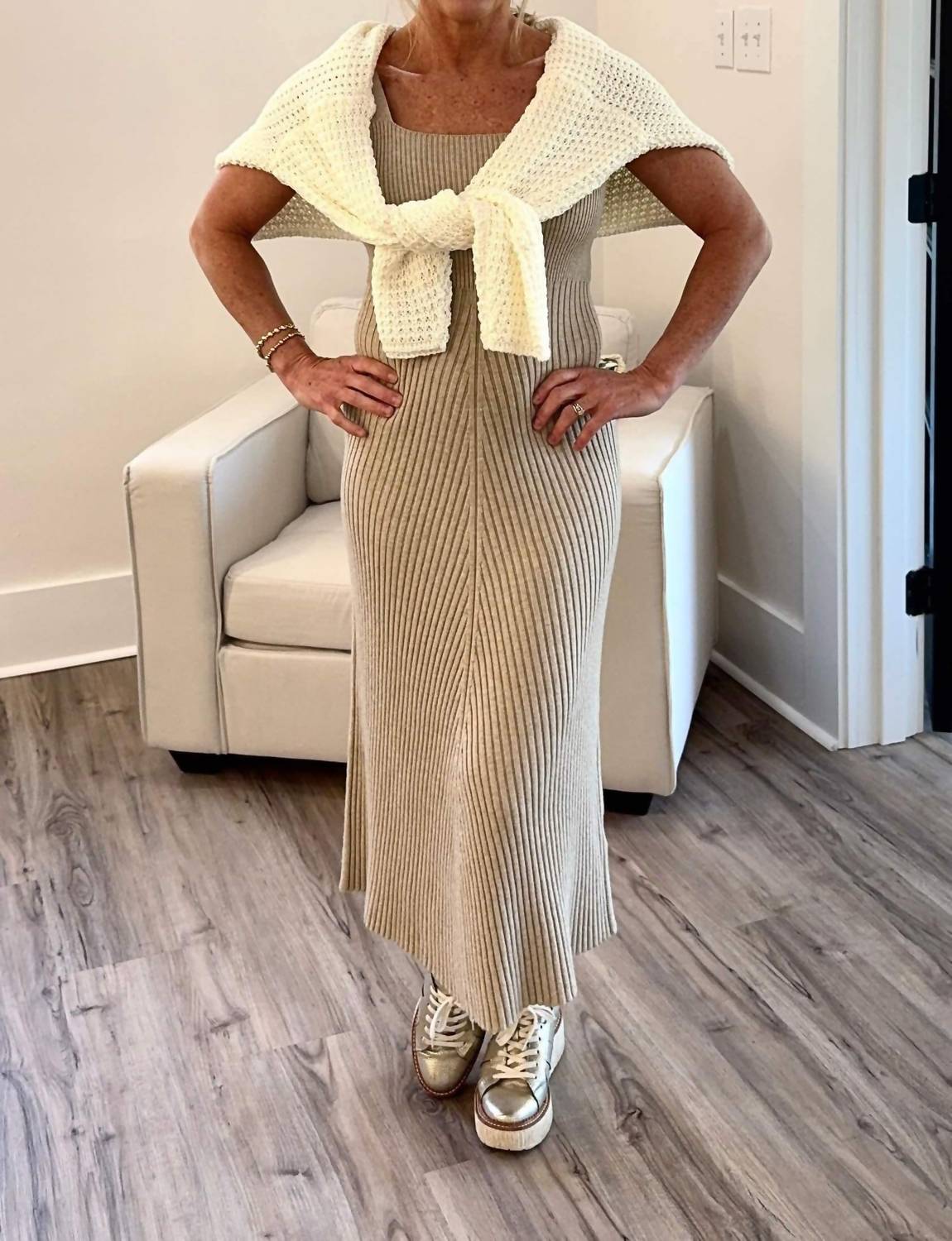 Bluivy - Milo Midi Sweater Dress