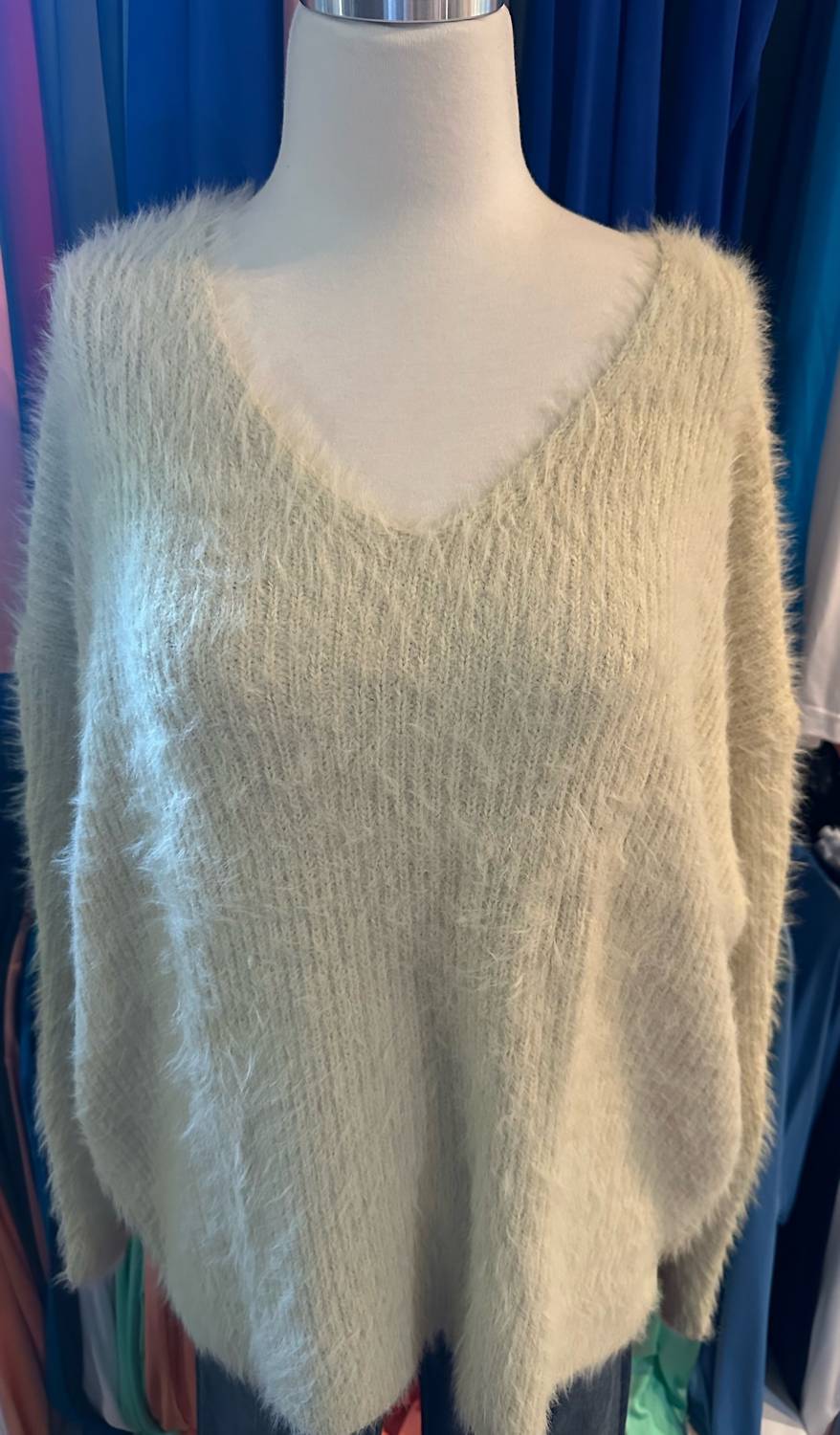 By Together - Justine V-neck Pullover