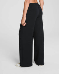 Spanx - Airessentials Wide Leg Trackpant