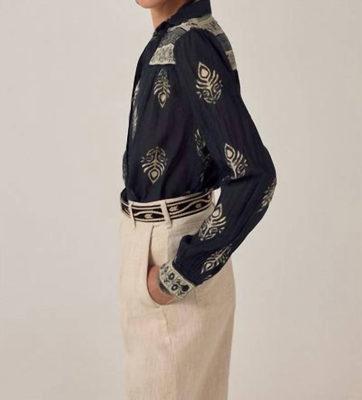 Maison Hotel Rani Shirt in black henna - women's shirt - detail view