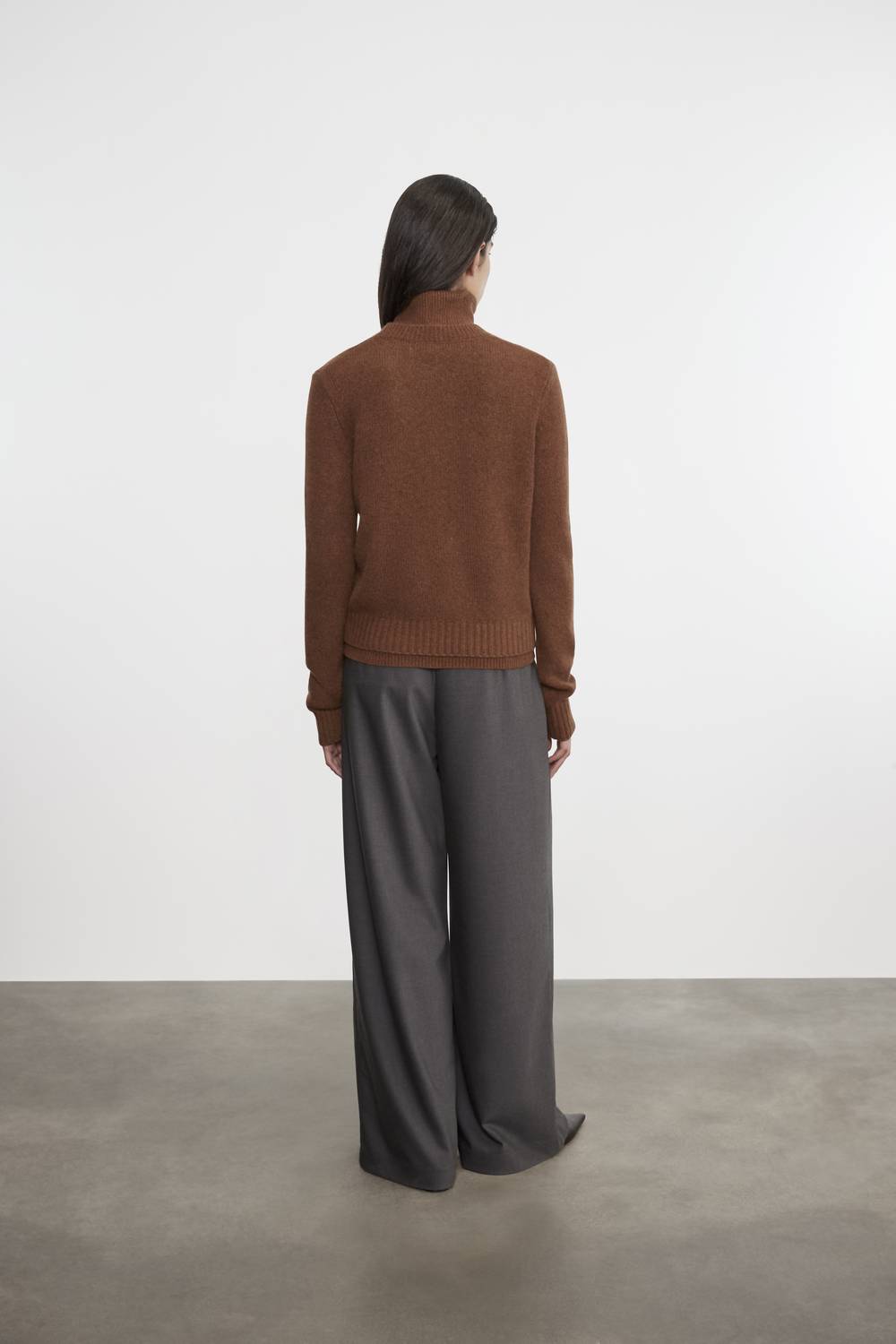 Enza Costa - CASHMERE EASY LONG SLEEVE CREW TOP