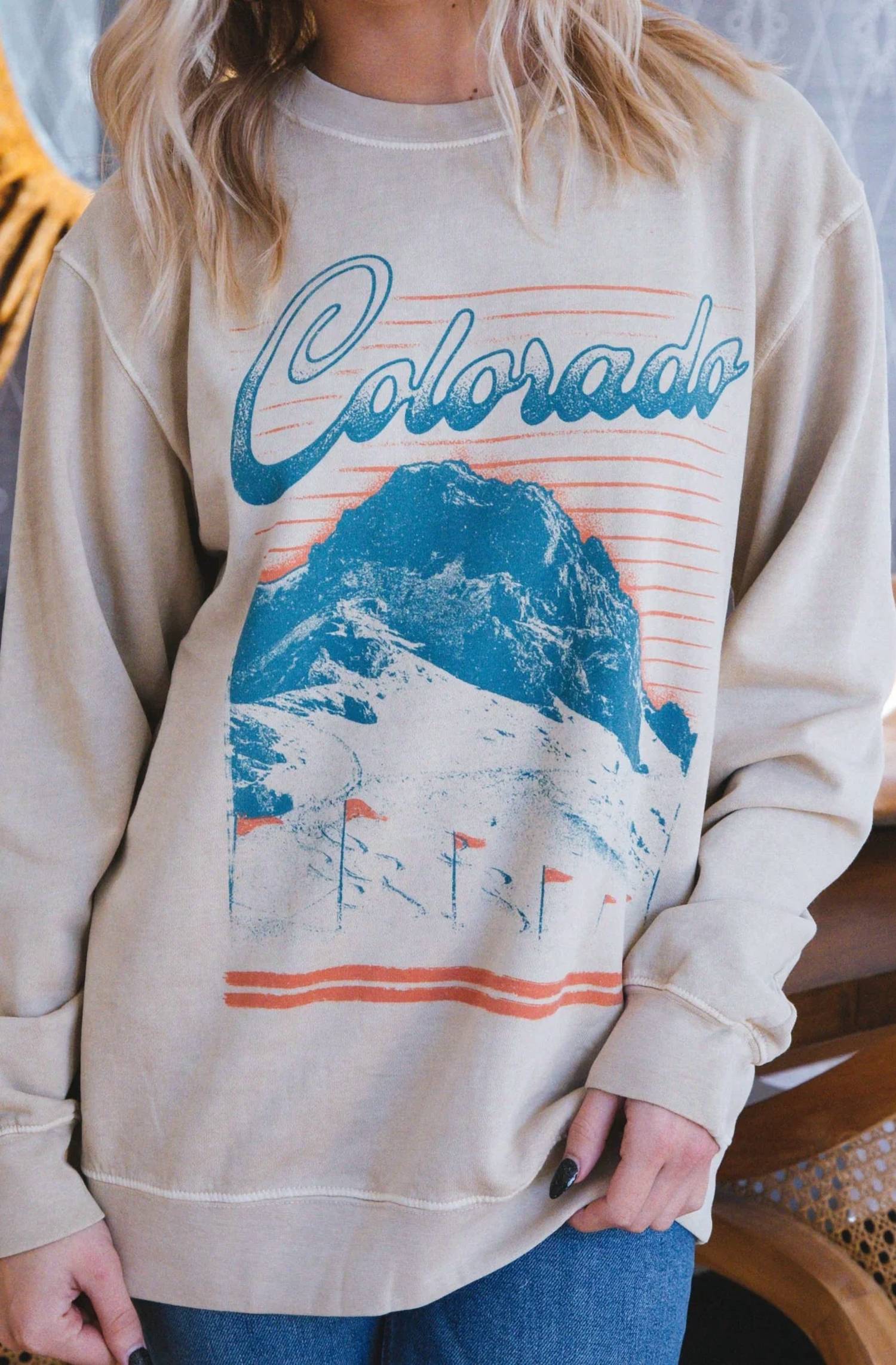 Girl Dangerous - Colorado Pullover