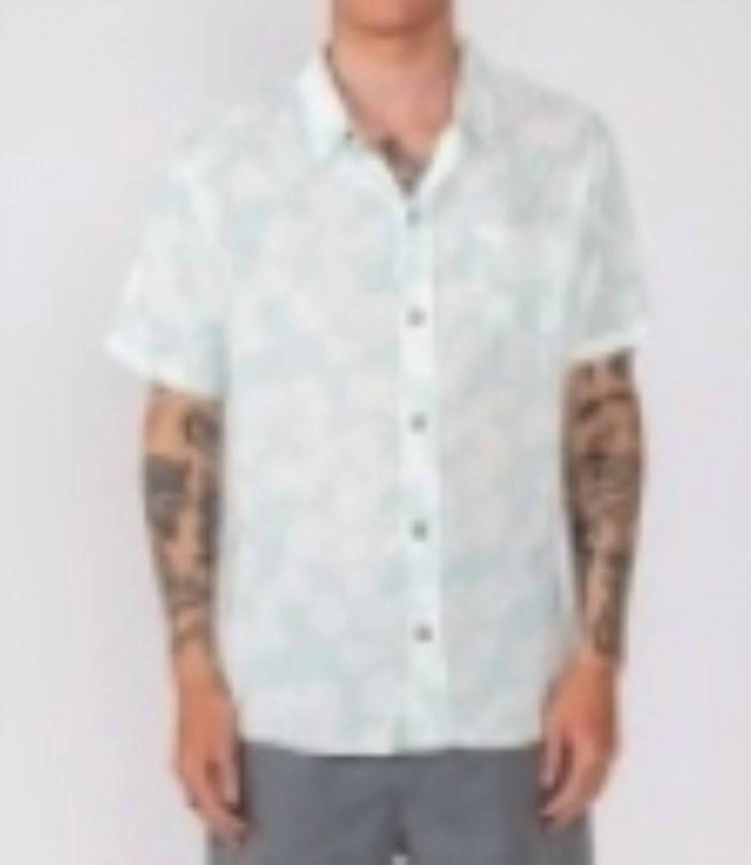 Rusty - Men's Garden Island Short Sleeve Shirt