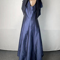SARA CAMPBELL Women’s Joyce Sleeveless Bow Taffeta Maxi Gown in navy blue - women's dress - view 4