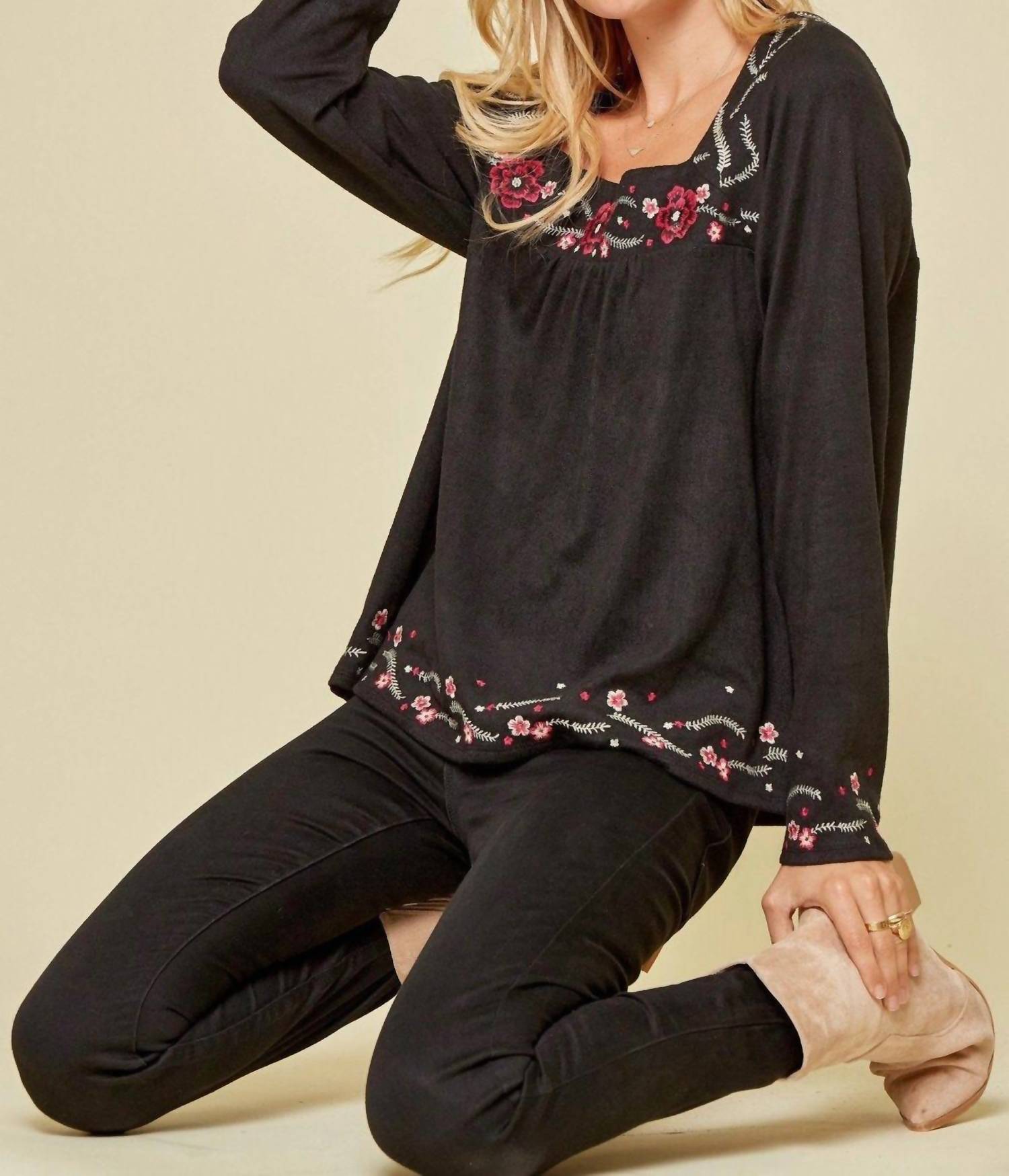 Andree By Unit - Floral Embroidered Babydoll Top