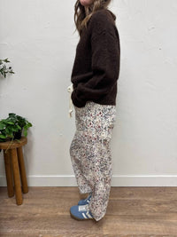 Lovlov - Wild Flowers Barrel Fit Pull-on Pants