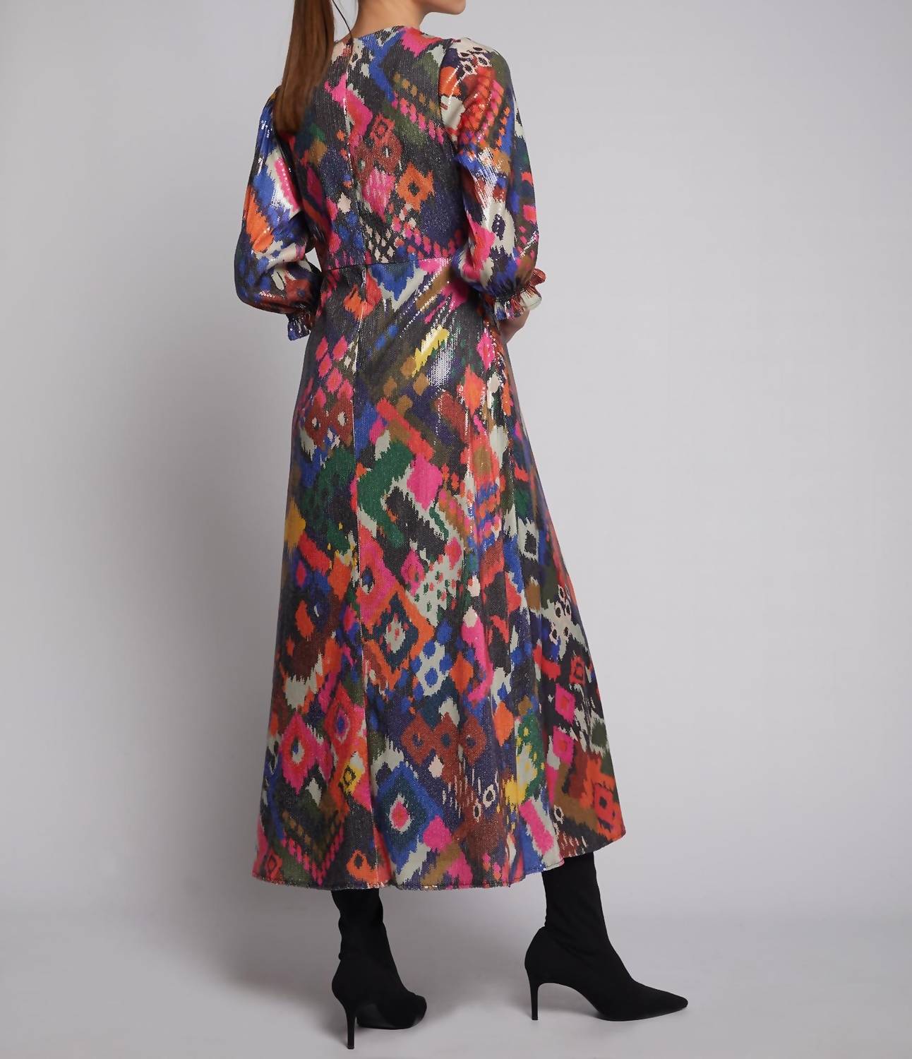 Vilagallo - KARA IKAT SEQUINS PRINT DRESS