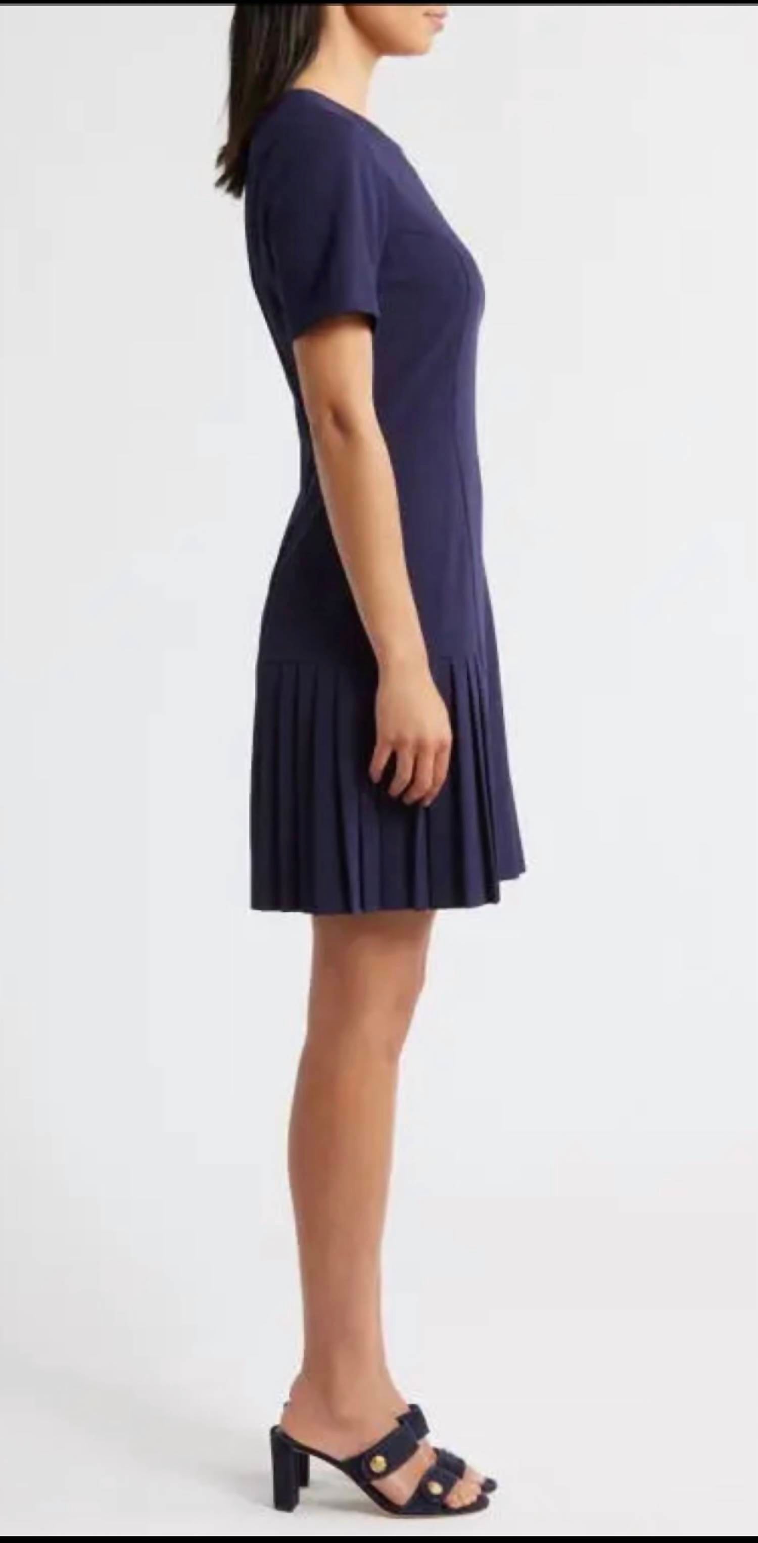 Tahari - Stretch Crepe Dress