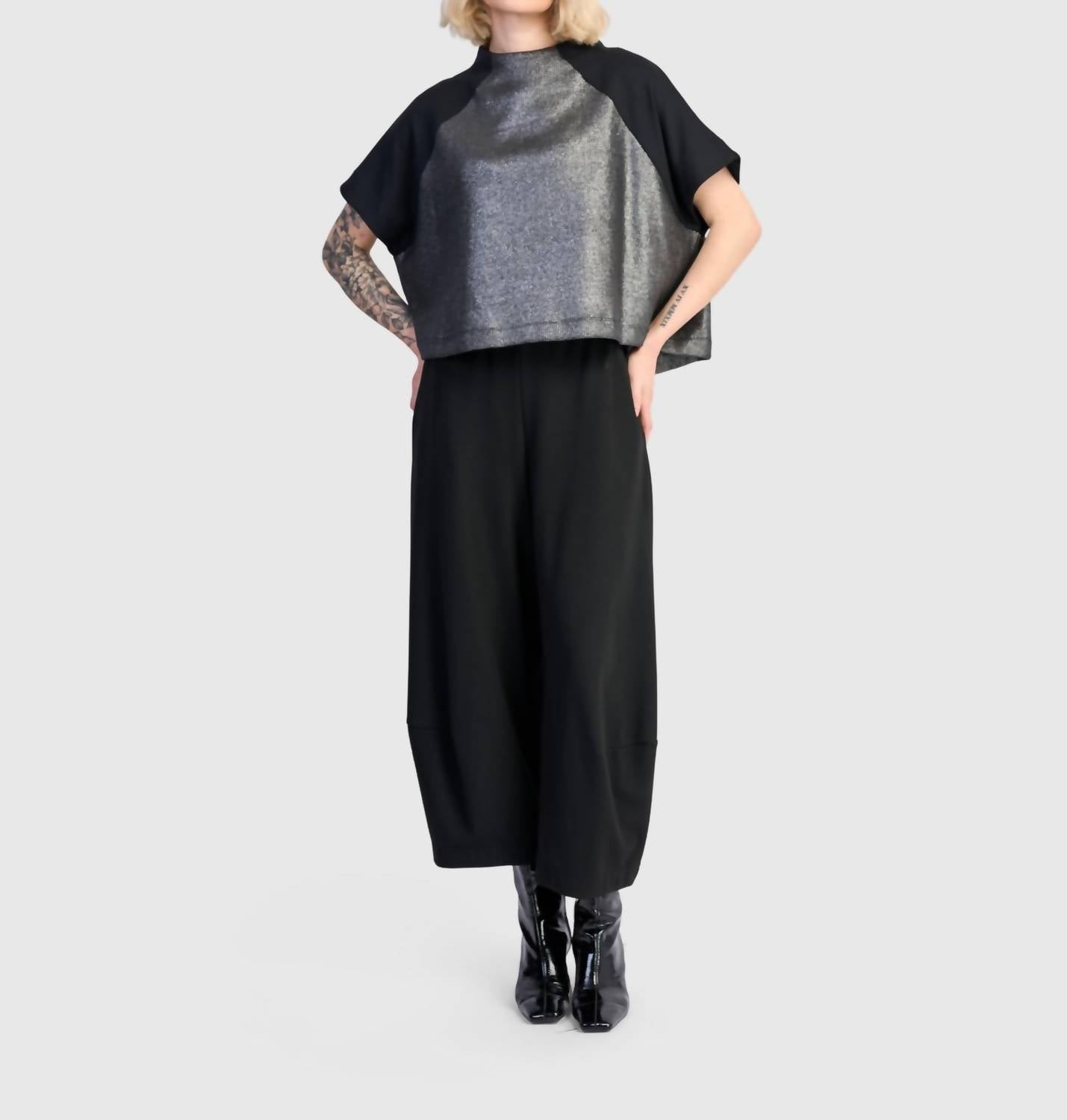 Alembika - Velma Raglan Top