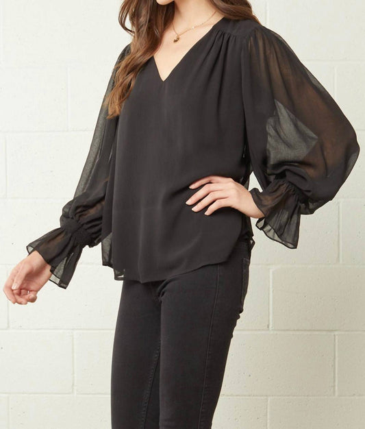 Entro - Textured V-neck Top