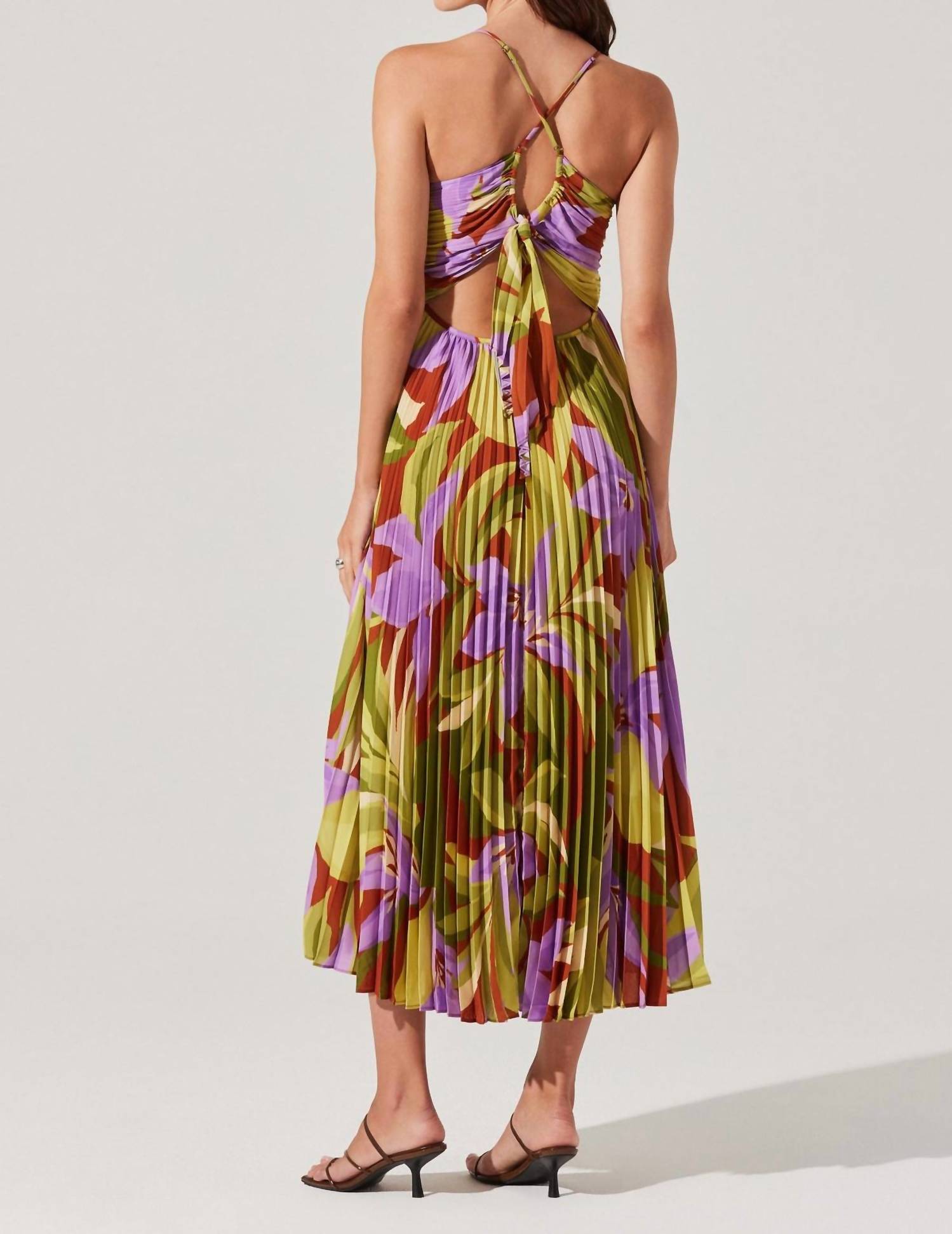 Astr - Blythe Midi Dress