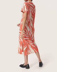 Soaked In Luxury - Eva Short Sleeve Crew Neck Midi Dress