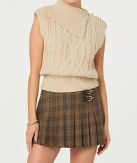 Astr - Kirstin Sleeveless Cable Knit Sweater