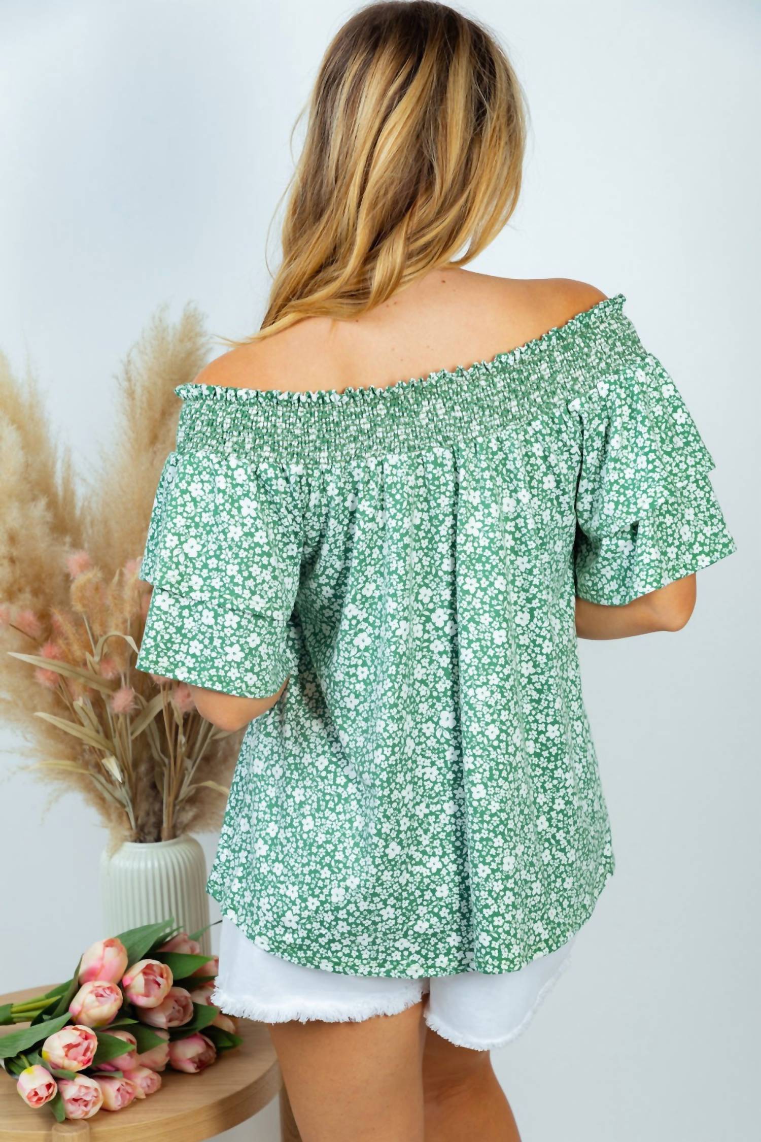 White Birch - Short Sleeve Floral Print Top