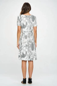 Focus Fashion - Short Sleeve Pullover Midi Dress