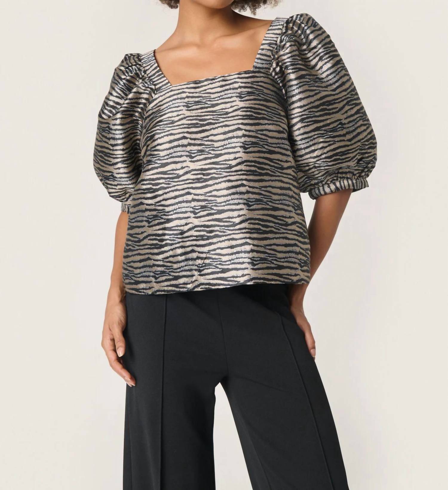 Soaked In Luxury - Elowen Sonnia Square Neck Blouse