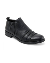 bueno Women's Pina Ruched Toe Shoes in black - women's flats - detail view