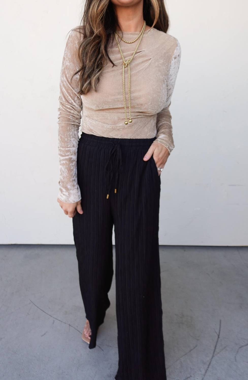 Hem & Thread - Crew Neck Velvet Bodysuit
