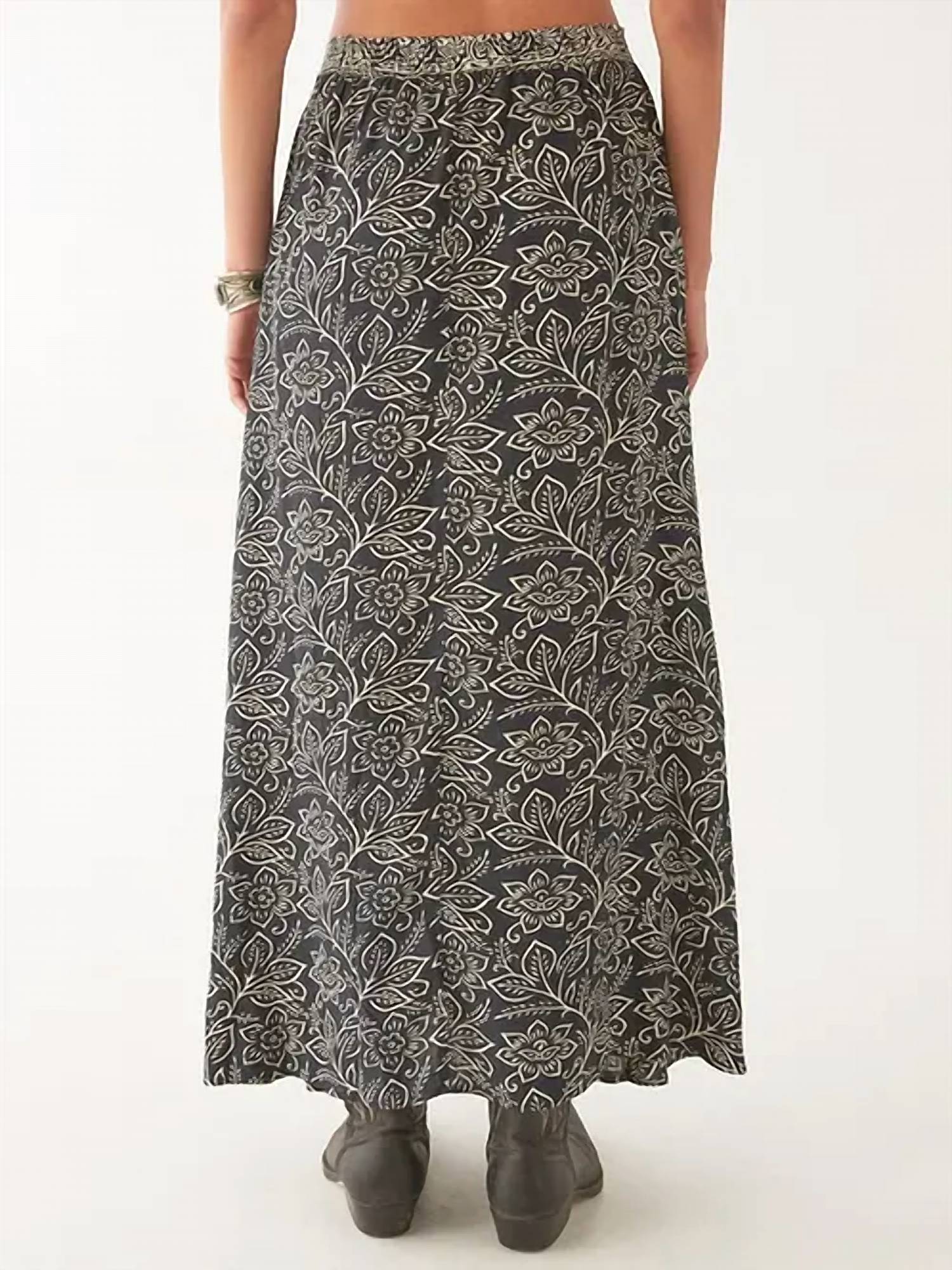 Maison Hotel - Eeva Maxi Skirt