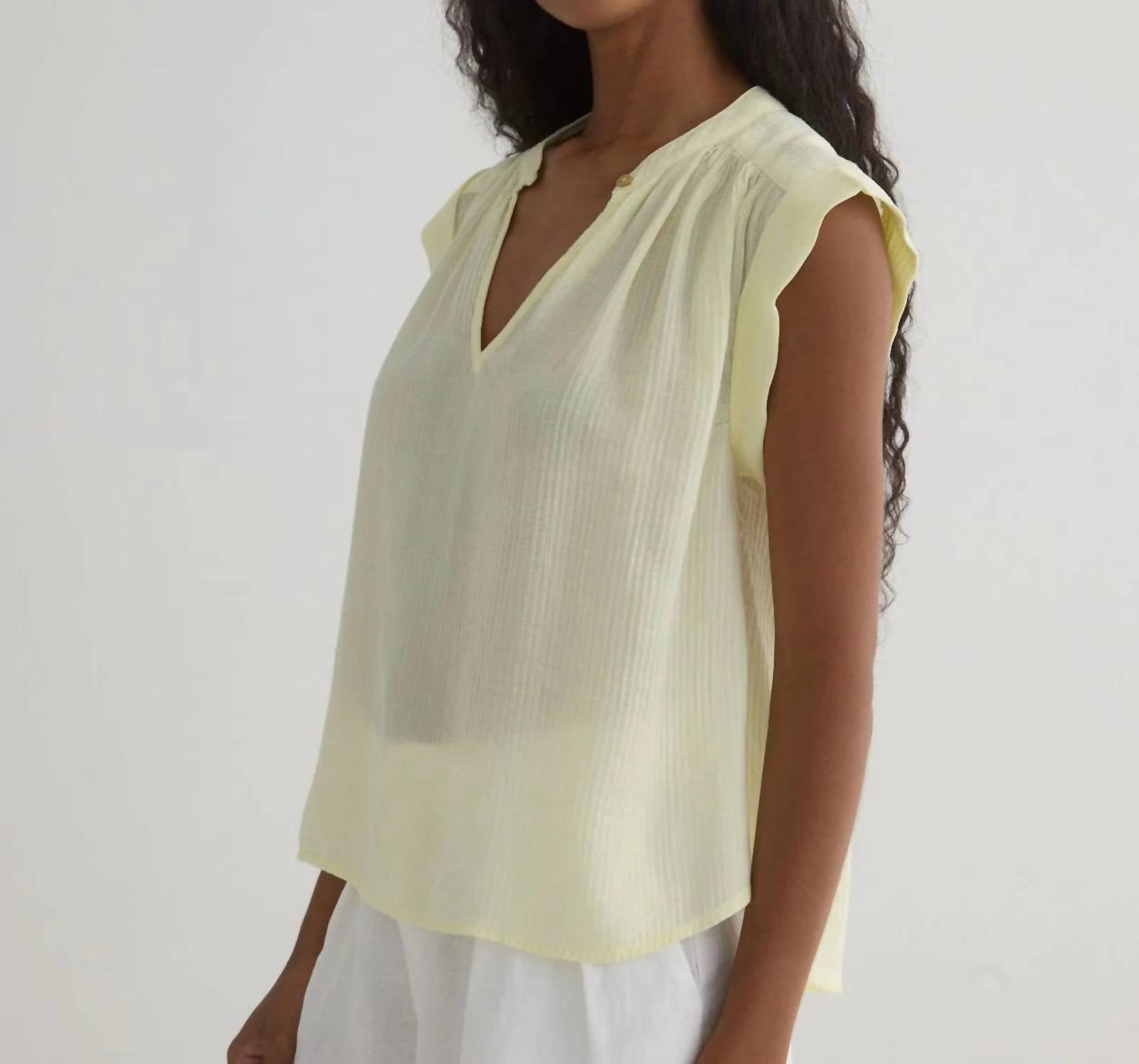 Bella Dahl - Shirred Pullover Cap Sleeve Top