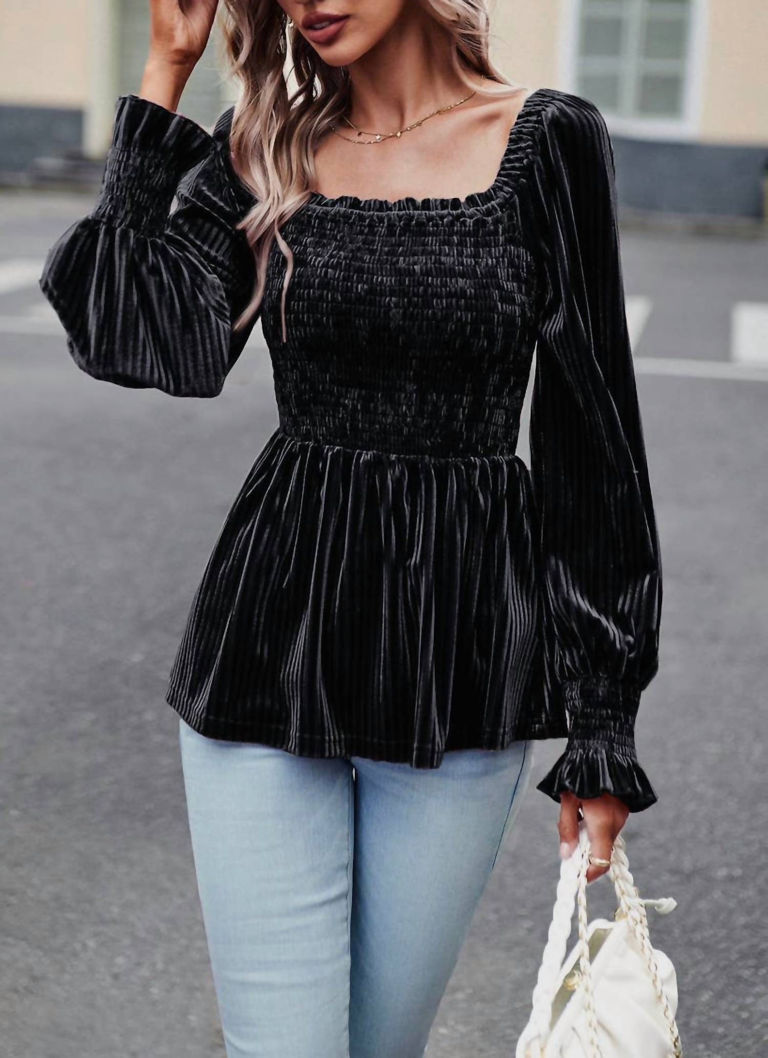 Epretty - My Mysterious Side Velvet Top