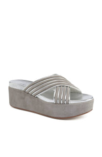 J/Slides - Women's Quiana Platform Sandals
