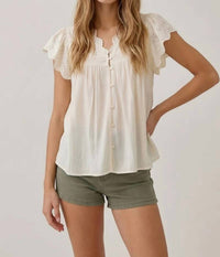 Doe And Rae - Embroidery Scalloped Detail Top