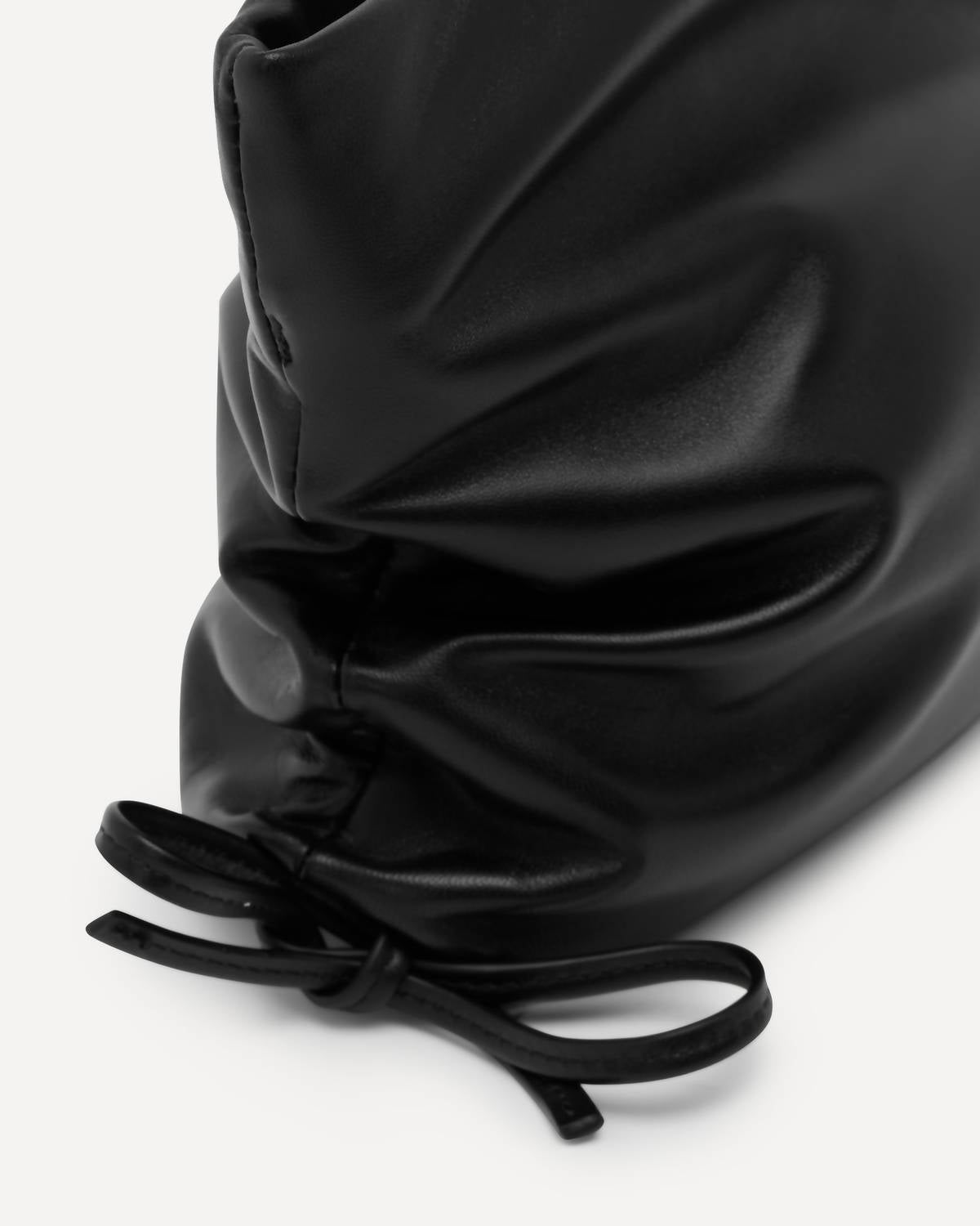Studio Amelia - Women's Ruched Clutch