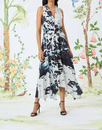 Maggy London - Hankerchief Maxi Dress
