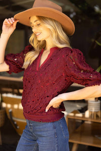 Voy - Elastic Band Detailed Floral Crochet Top